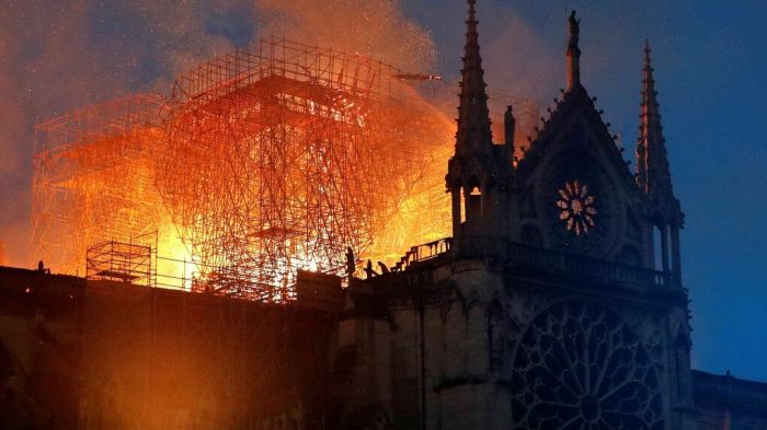 catedral-Notre-Dame-Paris-Francia_1236786337_13343632_1020x574